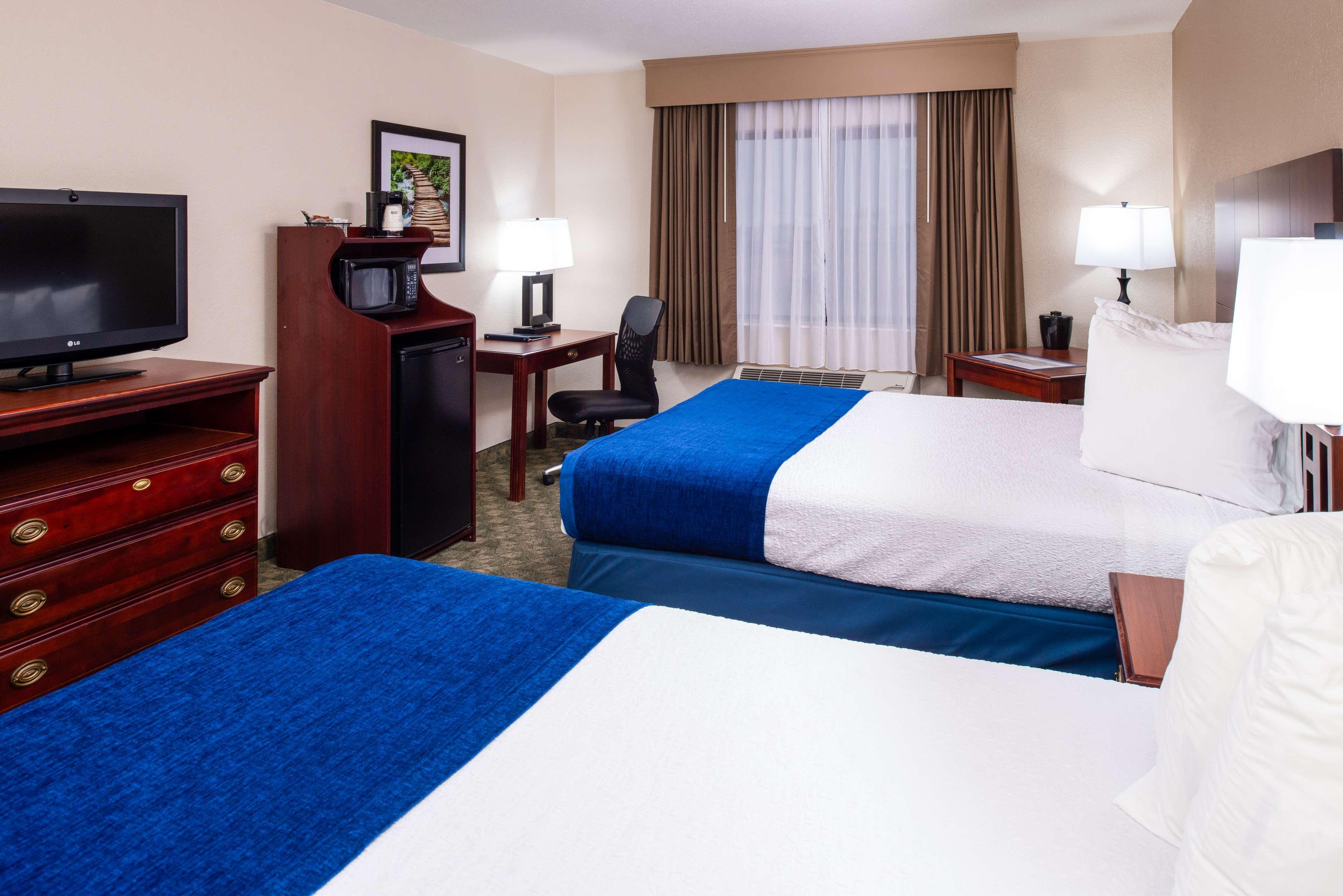 Best Western Big Spring Lodge Neosho Ngoại thất bức ảnh